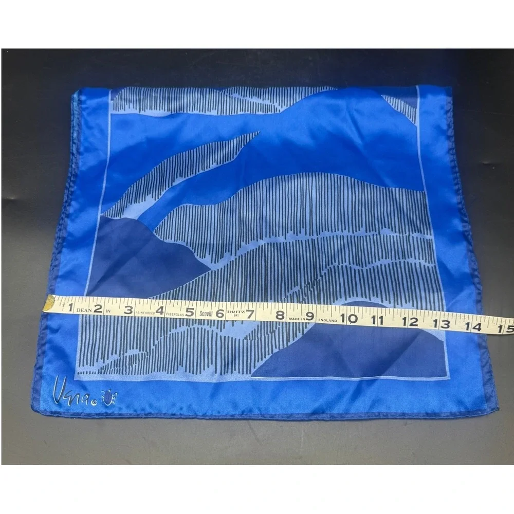 Vera Vintage Blue Abstract Landscape Scarf Ladybug Logo 43